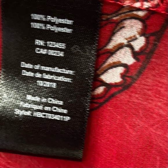 Design Lab women red floral sheer bell sleeves button up shirt. Size 2X. Used. - Picture 6 of 7